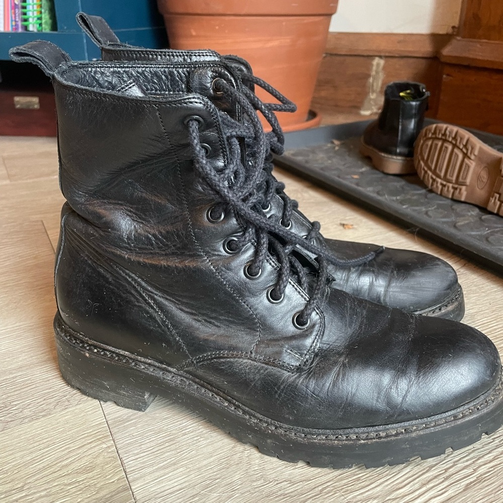 Frye boots size 8.5